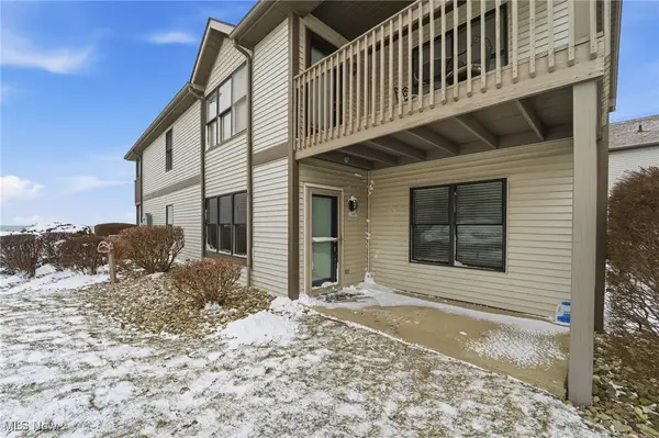 5237 W Lake W Road #1011, Ashtabula, OH 44004