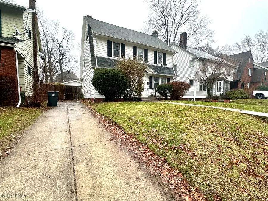 1665 Cumberland Road, Cleveland Heights, OH 44118 - Image #2