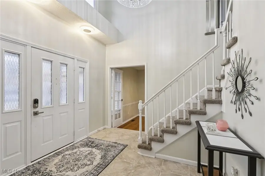 20393 Wildwood Lane, Strongsville, OH 44149 - Image #2