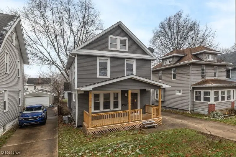 162 E Archwood Avenue, Akron, OH 44301 - Image #2