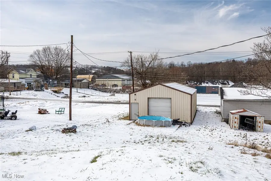 327 N 2nd Street, Coshocton, OH 43812 - Image #2