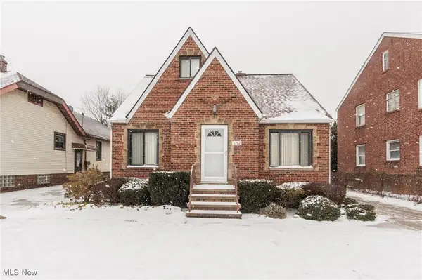 6192 Stanbury Road, Parma, OH 44129