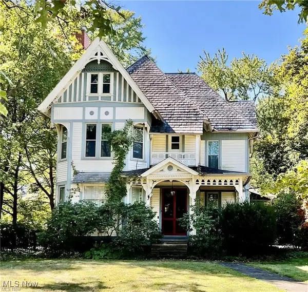 861 S Lincoln Avenue, Salem, OH 44460