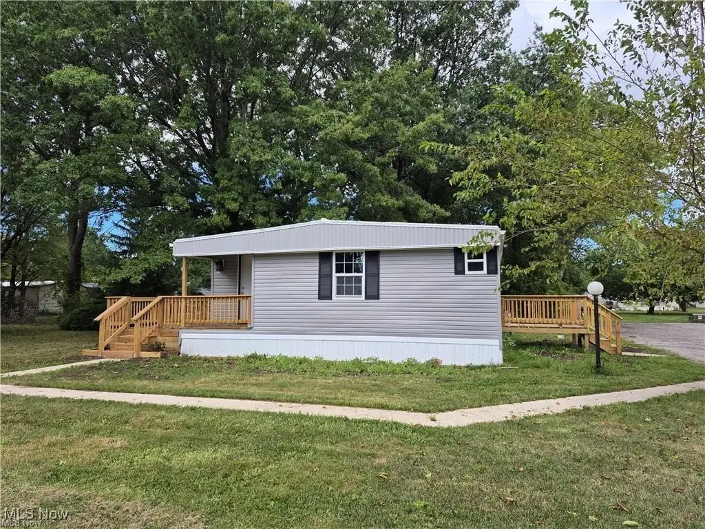 100 Chaucer Court, Elyria, OH 44035 - Image #1