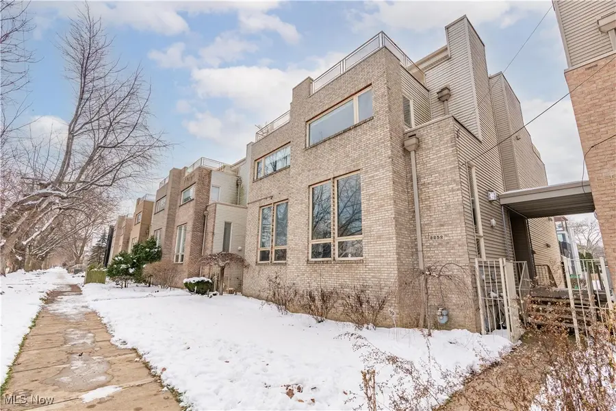 2252 W 5th Street, Cleveland, OH 44113 - Image #2