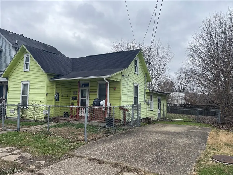 920 16th Street, Parkersburg, WV 26101 - #2