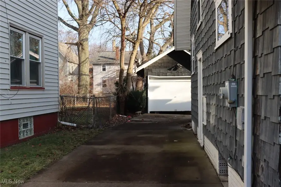 1418 Piper Nw Court, Canton, OH 44703 - Image #2