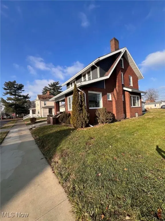221 W 10th Street, Dover, OH 44622 - Image #2