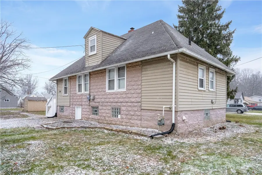 1314 Pennsylvania Avenue, McDonald, OH 44437 - Image #2