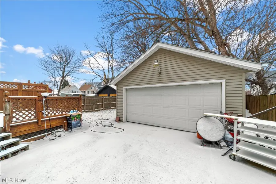 3739 W 36th Street, Cleveland, OH 44109 - #3