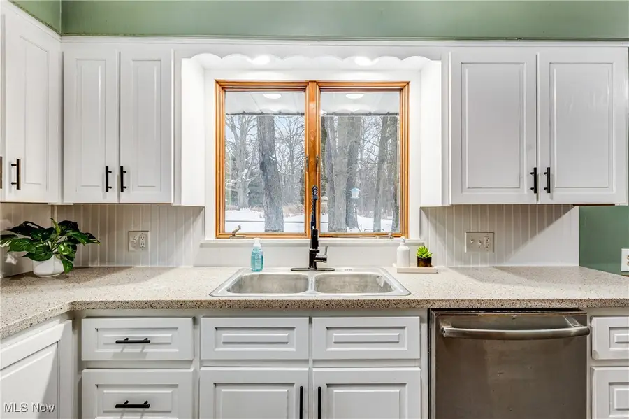 1850 Oriel Rogers Road, Girard, OH 44420 - Image #3