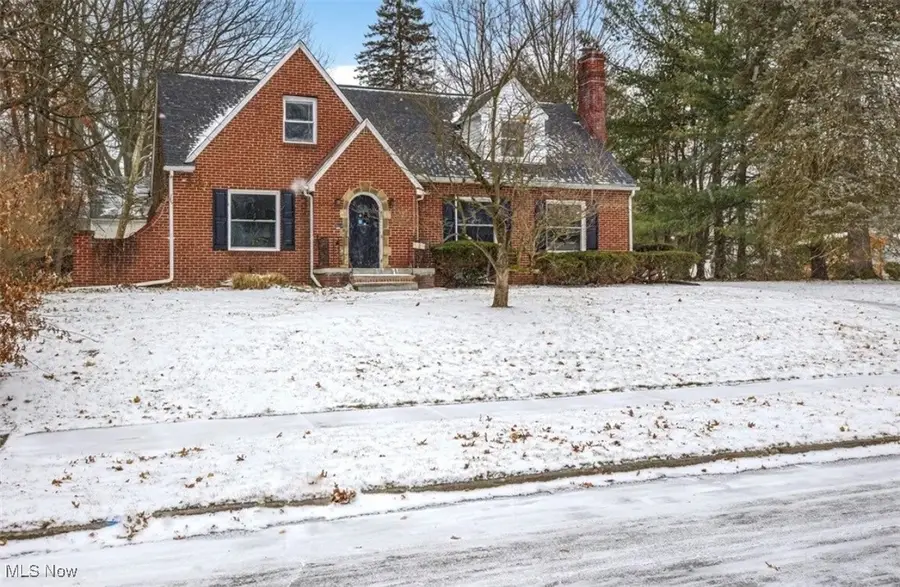 627 Greenwood Avenue, Akron, OH 44320 - Image #3