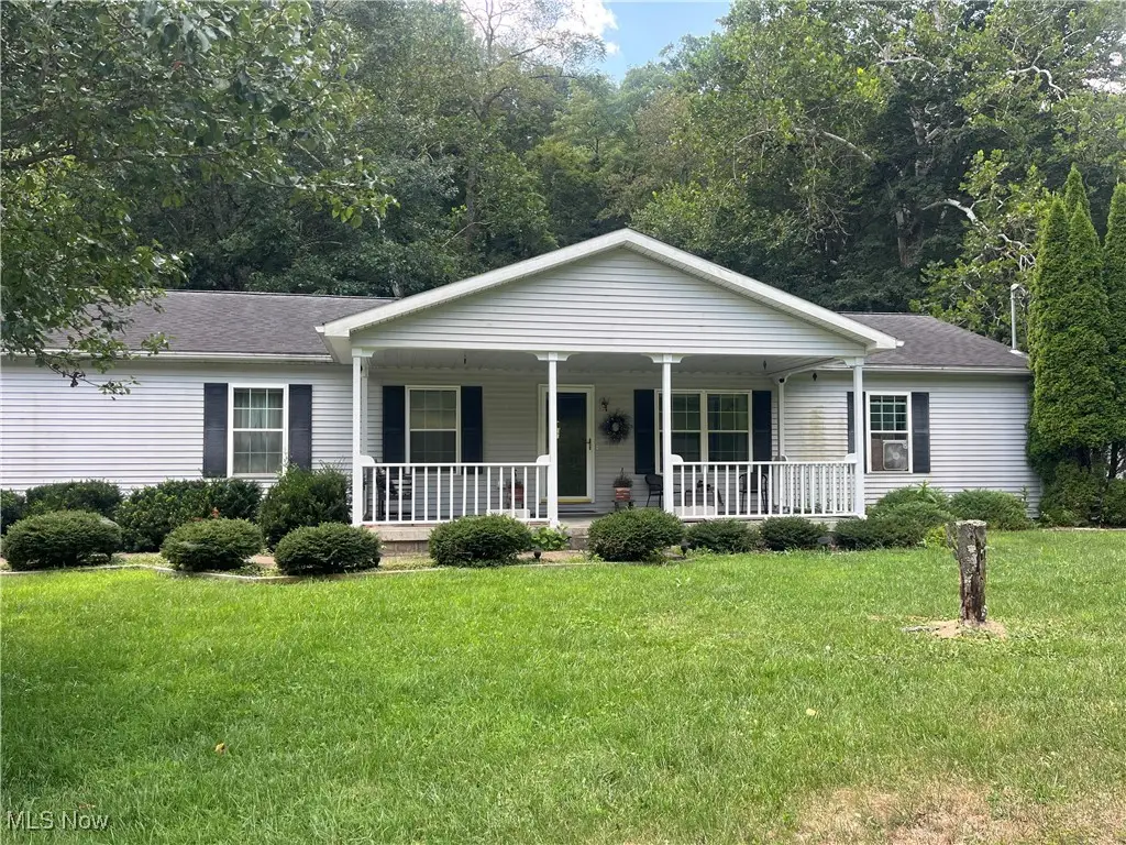 3905 N Wedgewood Drive, McConnelsville, OH 43756 - Image #1