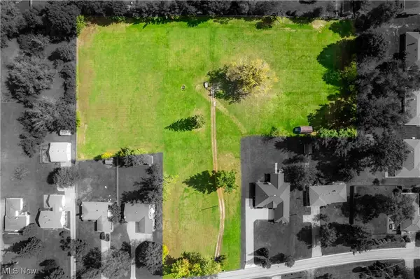 9425 Avery Road, Broadview Heights, OH 44147