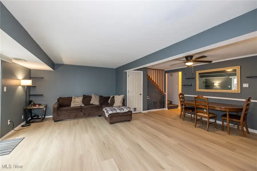 15099 Pine Valley Trail, Middleburg Heights, OH 44130 - Image #3