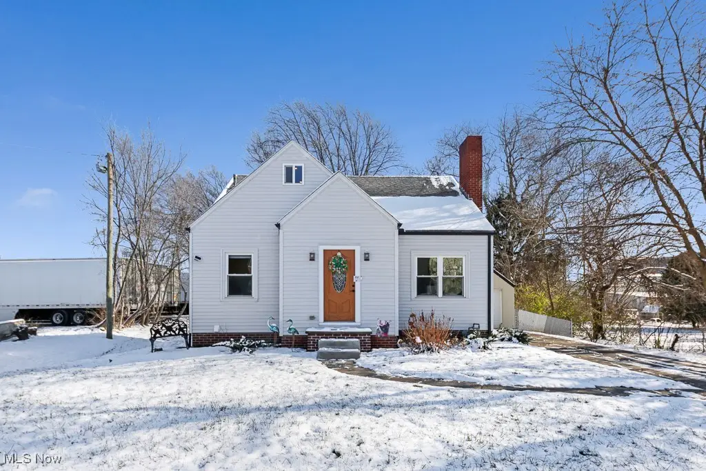 4722 Navarre Sw Road, Canton, OH 44706 - Image #1