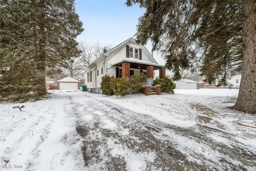 6352 Crossview Road, Seven Hills, OH 44131 - Image #3