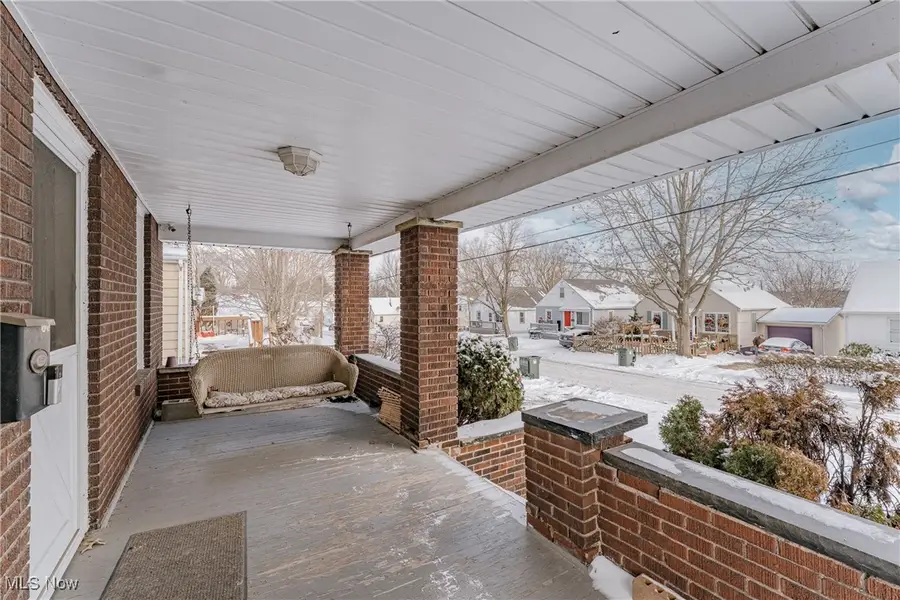 2015 Gross Ne Avenue, Canton, OH 44714 - Image #3
