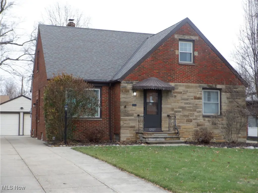 12021 Oak Park Boulevard, Garfield Heights, OH 44125 - Image #1