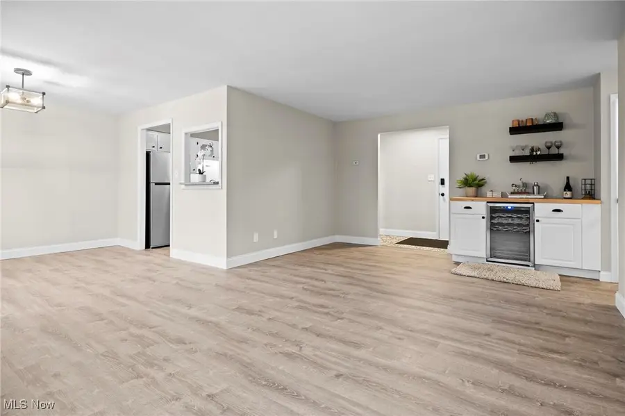 3333 Warrensville Center Road #214, Shaker Heights, OH 44122 - Image #2