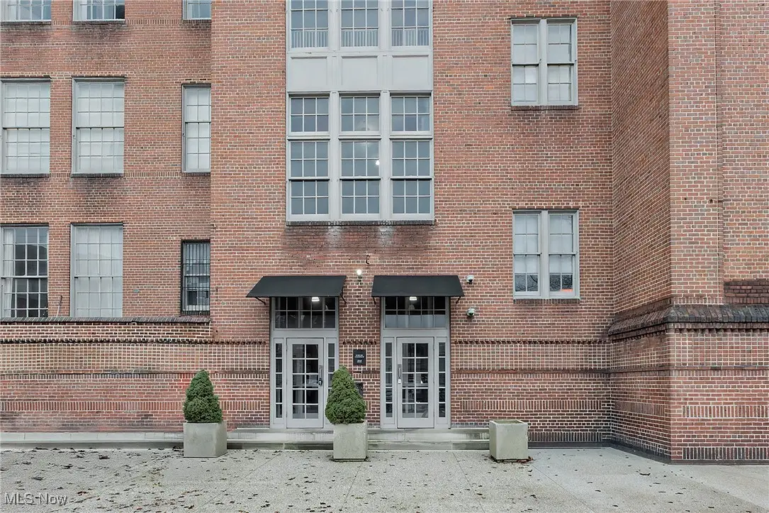 2043 Random Road #9, Cleveland, OH 44106 - Image #1