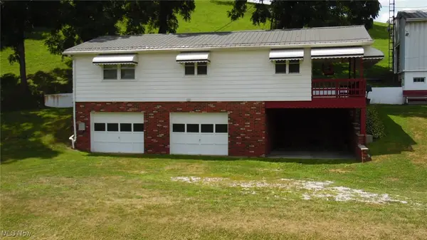 21569 State Route 16, Coshocton, OH 43812