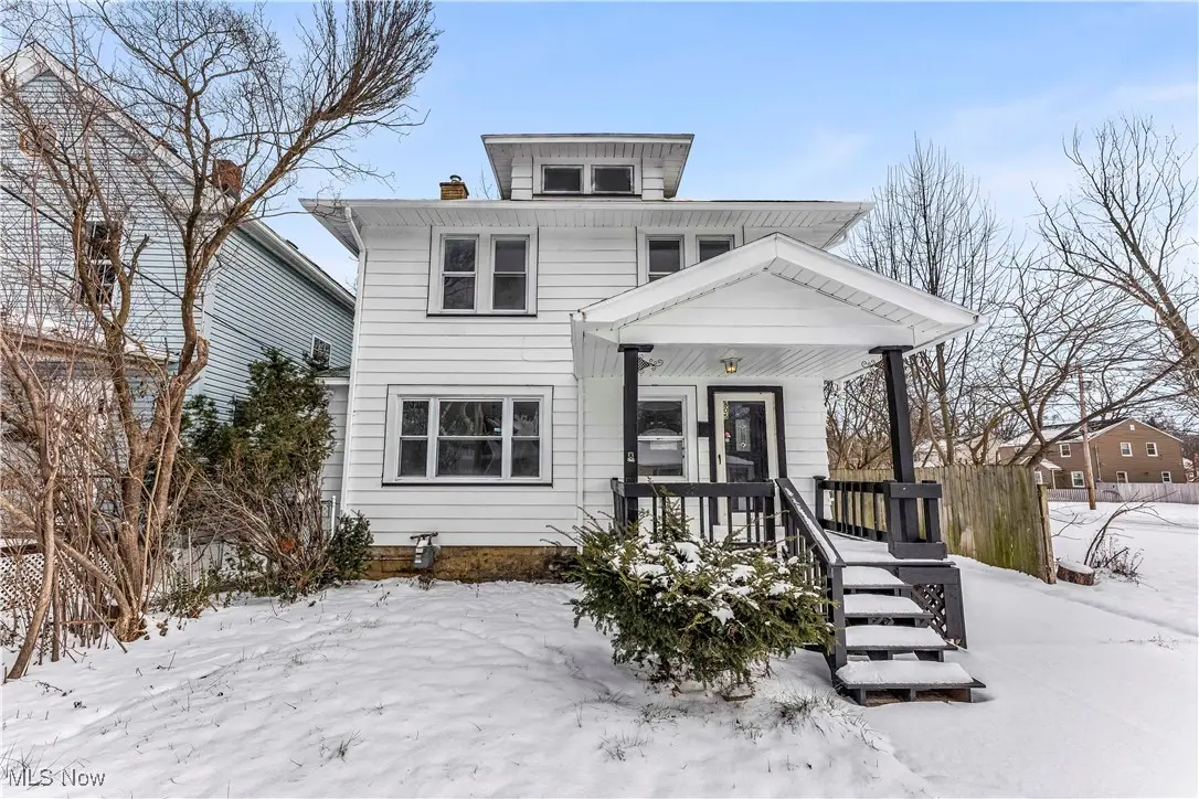 805 Woodland Avenue, Elyria, OH 44035 - Image #1