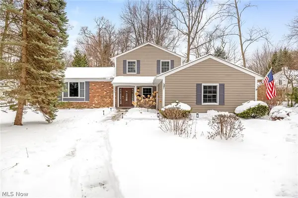 30945 Lake Road, Bay Village, OH 44140