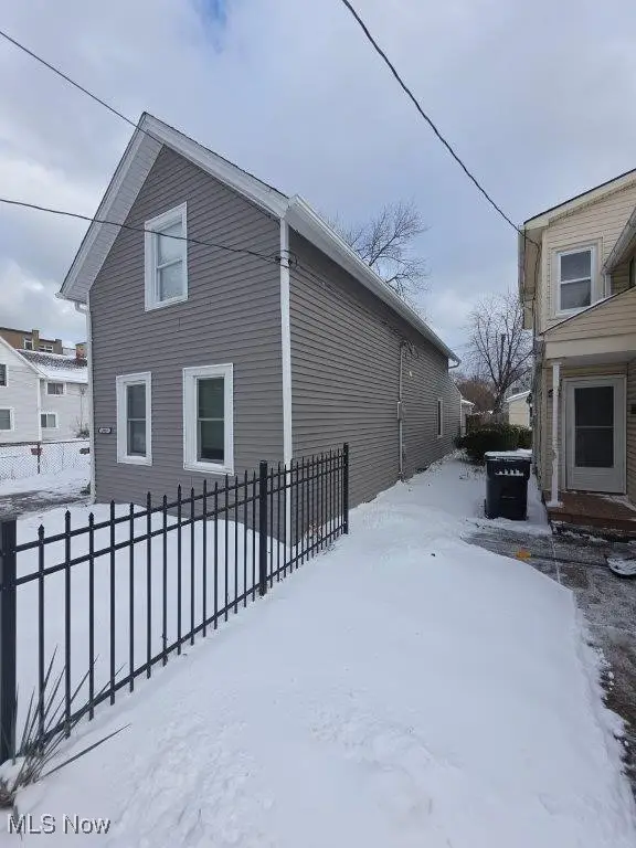 2059 W 42nd Street, Cleveland, OH 44113 - Image #3
