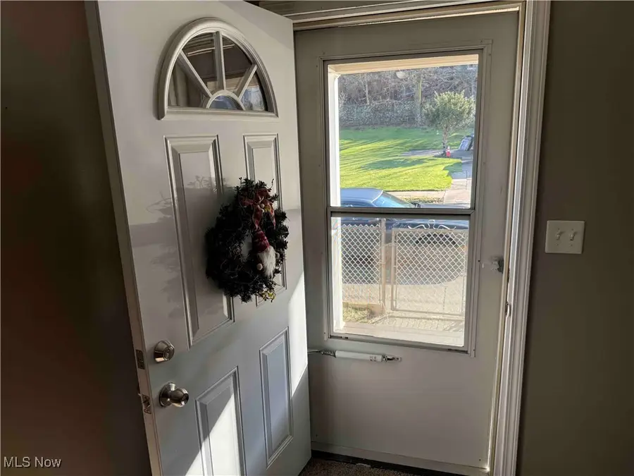 806 Howard Street, Bridgeport, OH 43912 - Image #3