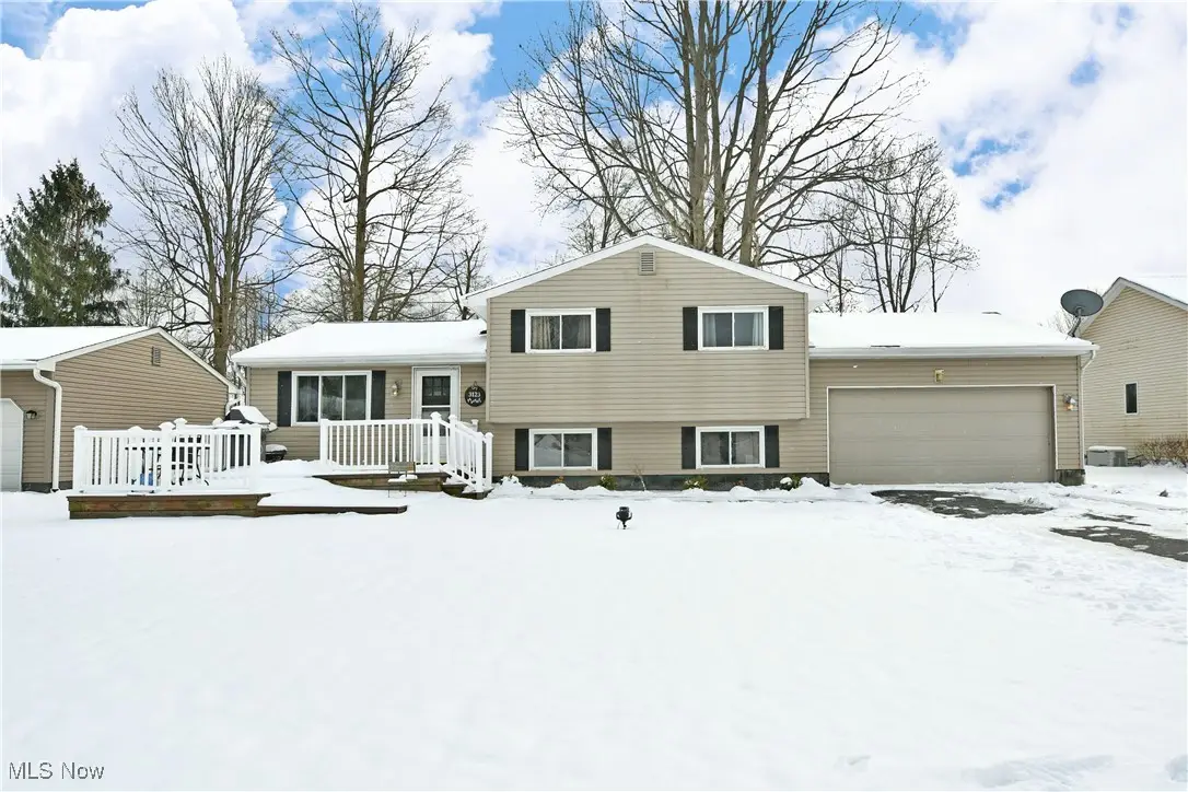 3123 Malibu Sw Drive, Warren, OH 44481 - Image #1
