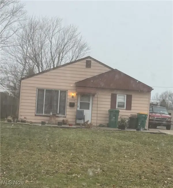 4974 Wake Robin Road, Mentor, OH 44060