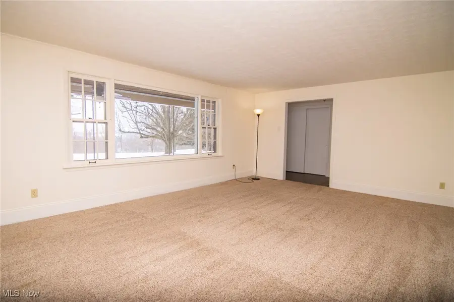 67061 Mills Road, Saint Clairsville, OH 43950 - Image #3