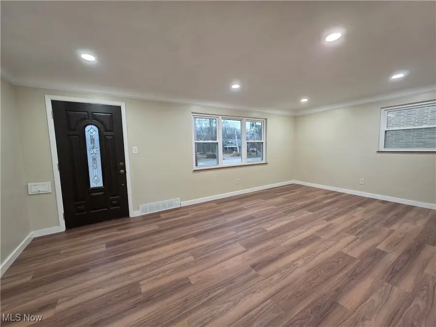 6660 State Road, Parma, OH 44134 - Image #2