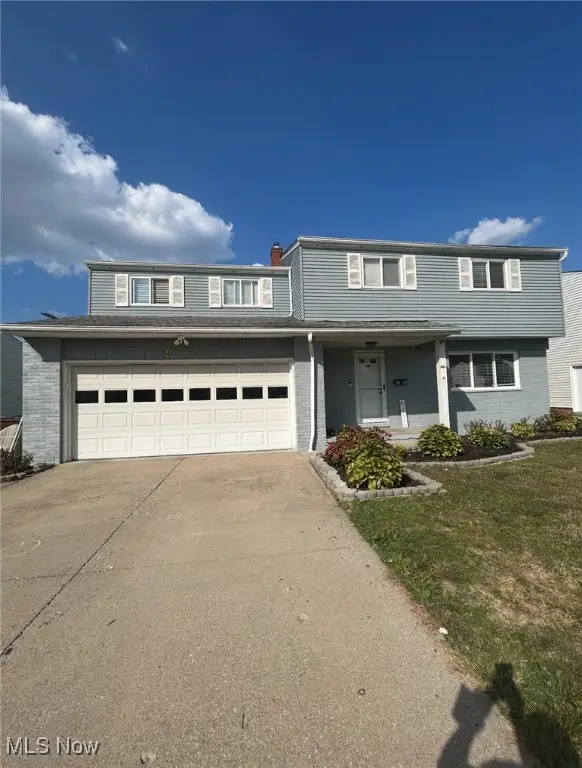 4526 Woodrow Avenue, Parma, OH 44134