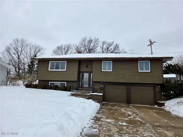 6180 Jamestown Drive, Parma, OH 44134