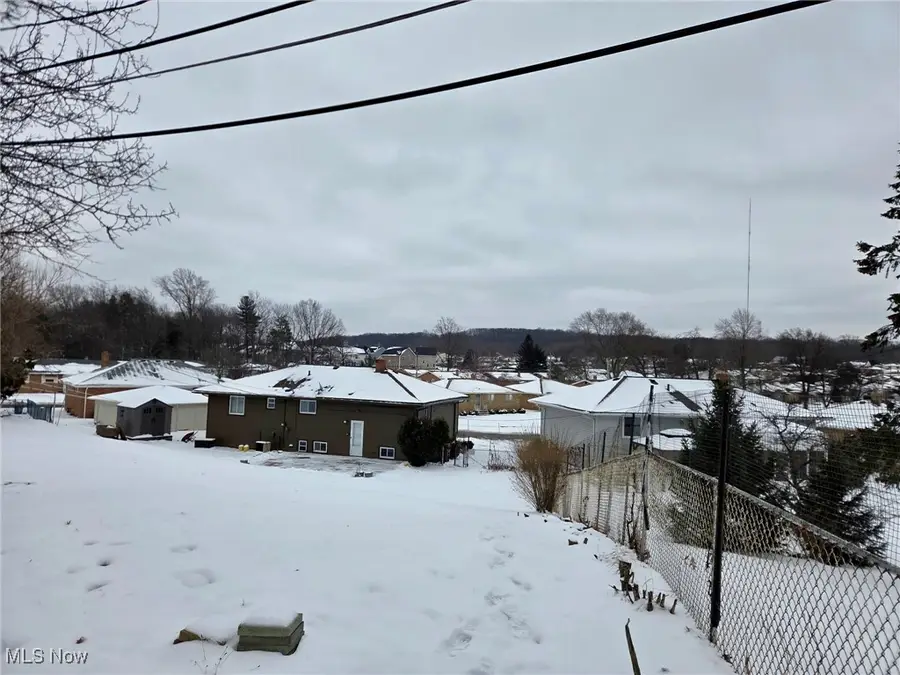 6180 Jamestown Drive, Parma, OH 44134 - Image #2