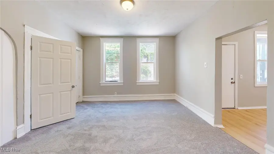 3347 Seymour Avenue, Cleveland, OH 44113 - Image #3