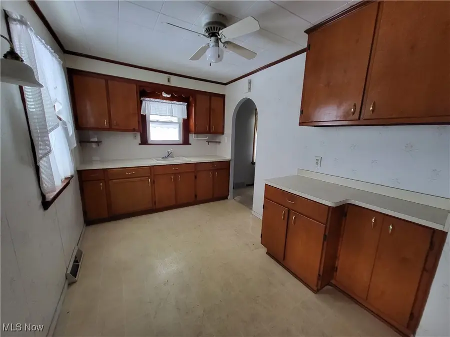 18870 Monterey Avenue, Euclid, OH 44119 - Image #3