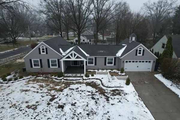 1716 Grant Avenue, Cuyahoga Falls, OH 44223