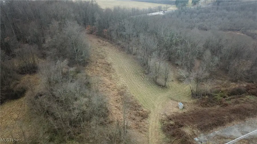 75305 Mcelhaney Road, Freeport, OH 43973 - Image #3