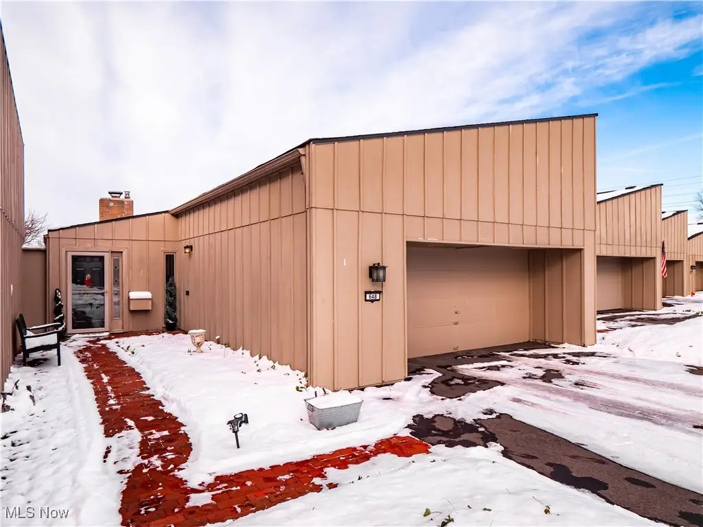 648 Tampico Court, Berea, OH 44017 - Image #1