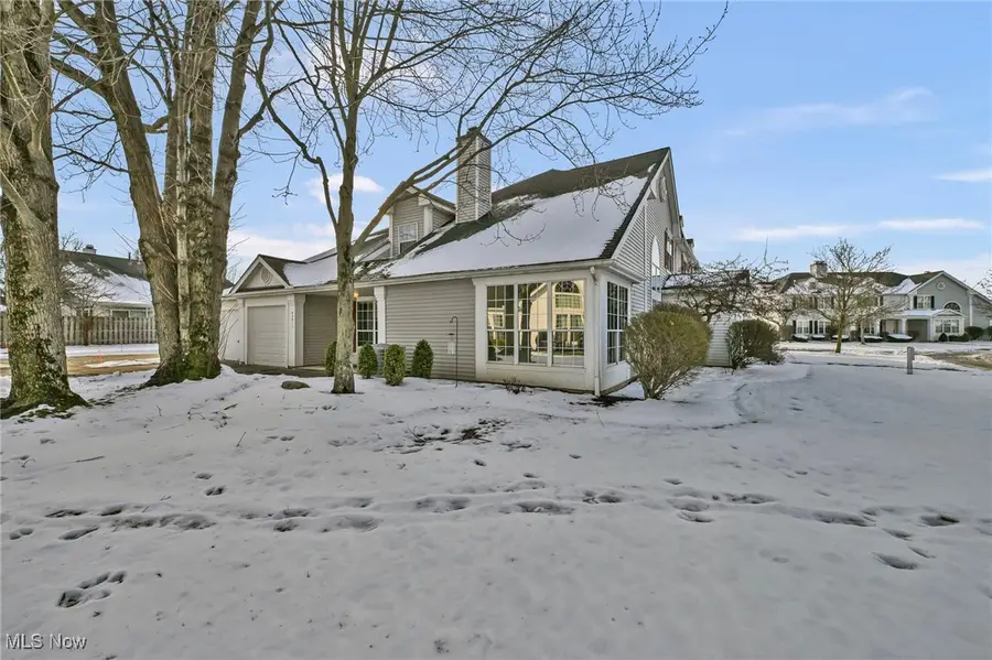 23411 Grist Mill Court #2, Olmsted Falls, OH 44138 - Image #2