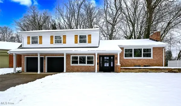 1591 Newcastle Circle, Akron, OH 44313