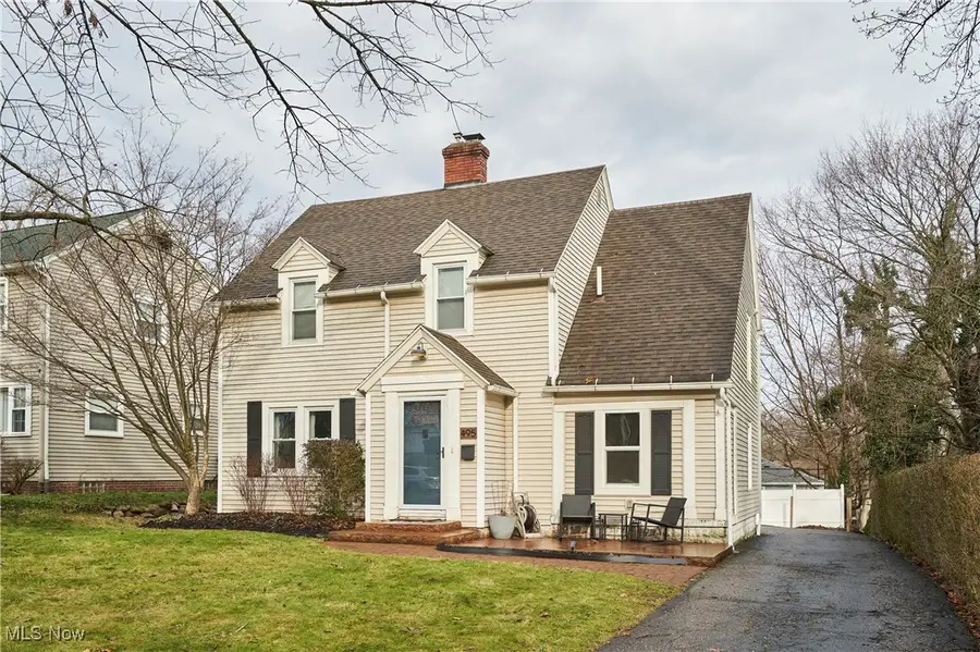 495 Letchworth Drive, Akron, OH 44303 - Image #2