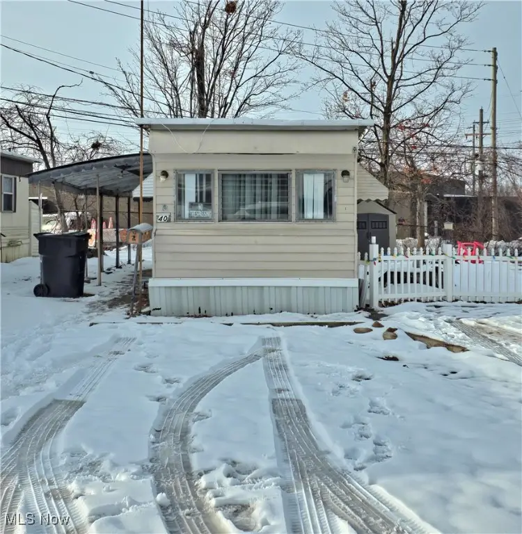 30335 Euclid Avenue #40, Wickliffe, OH 44092 - Image #1