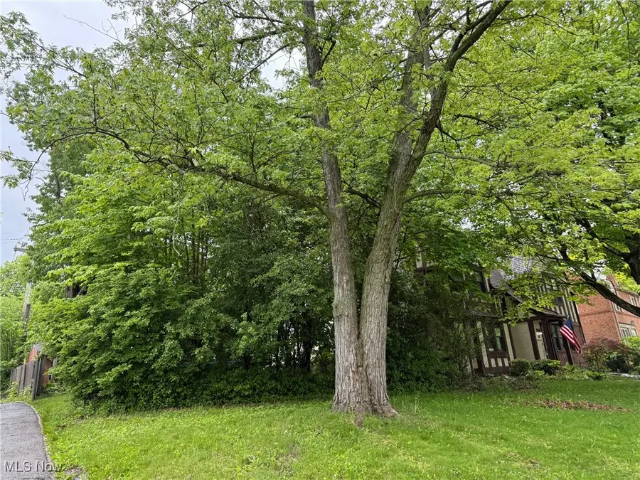 3874 Washington Boulevard, University Heights, OH 44118 - Image #2