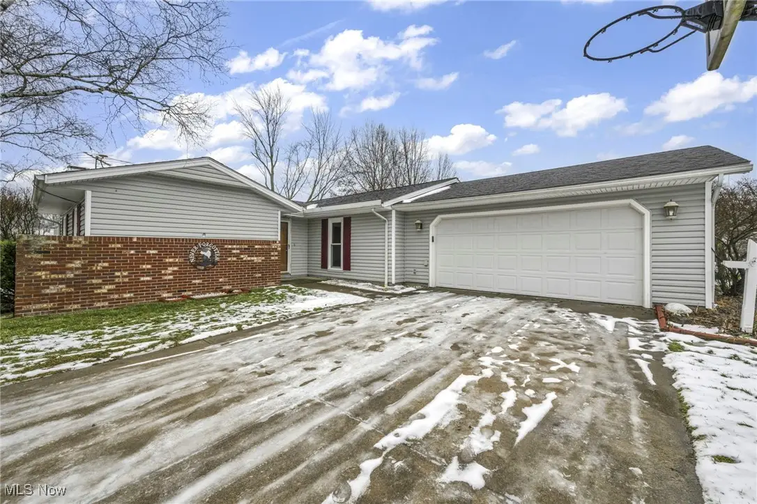 132 Mount Vernon Court, Elyria, OH 44035 - Image #1