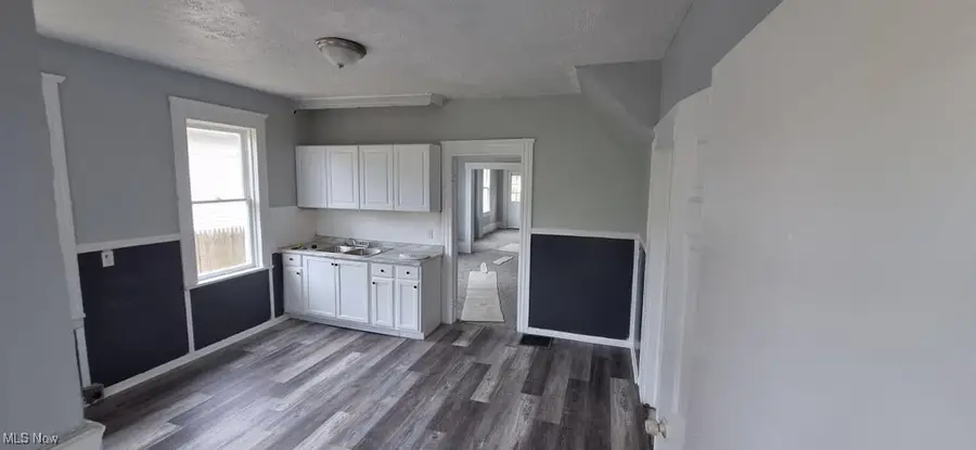 3124 W 11th Place, Cleveland, OH 44109 - Image #3