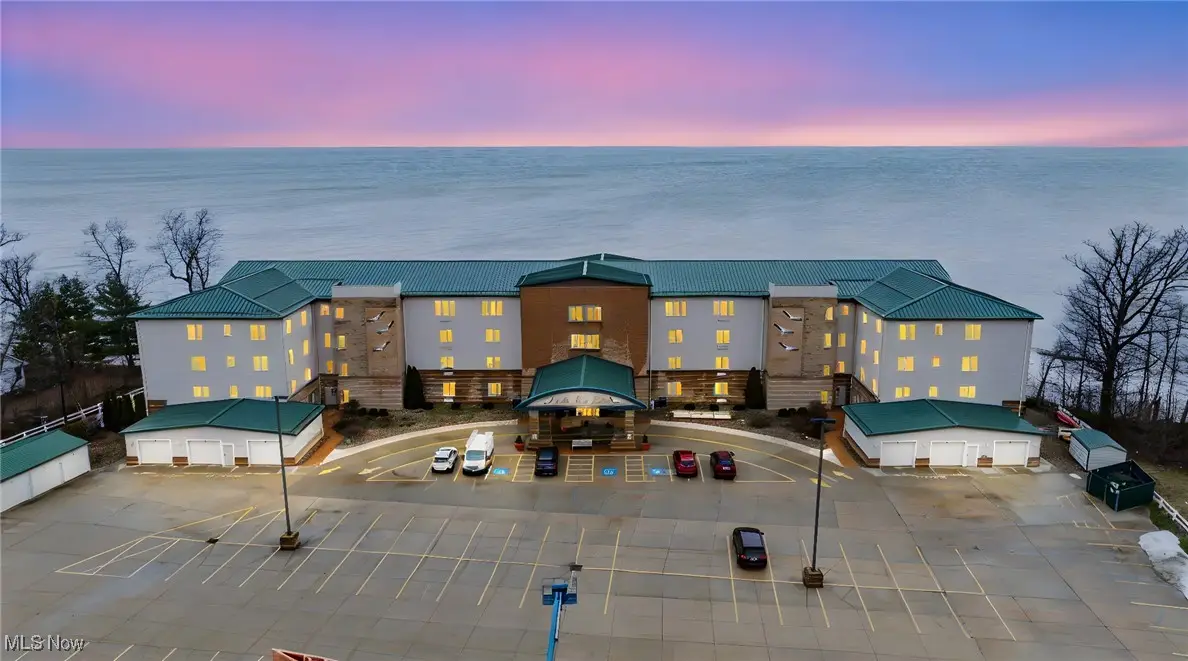 4699 Lake Rd #401, Geneva On The Lake, OH 44041 - #1